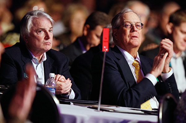 科赫家族成员大卫·汉密尔顿·科赫(david h. koch,右).