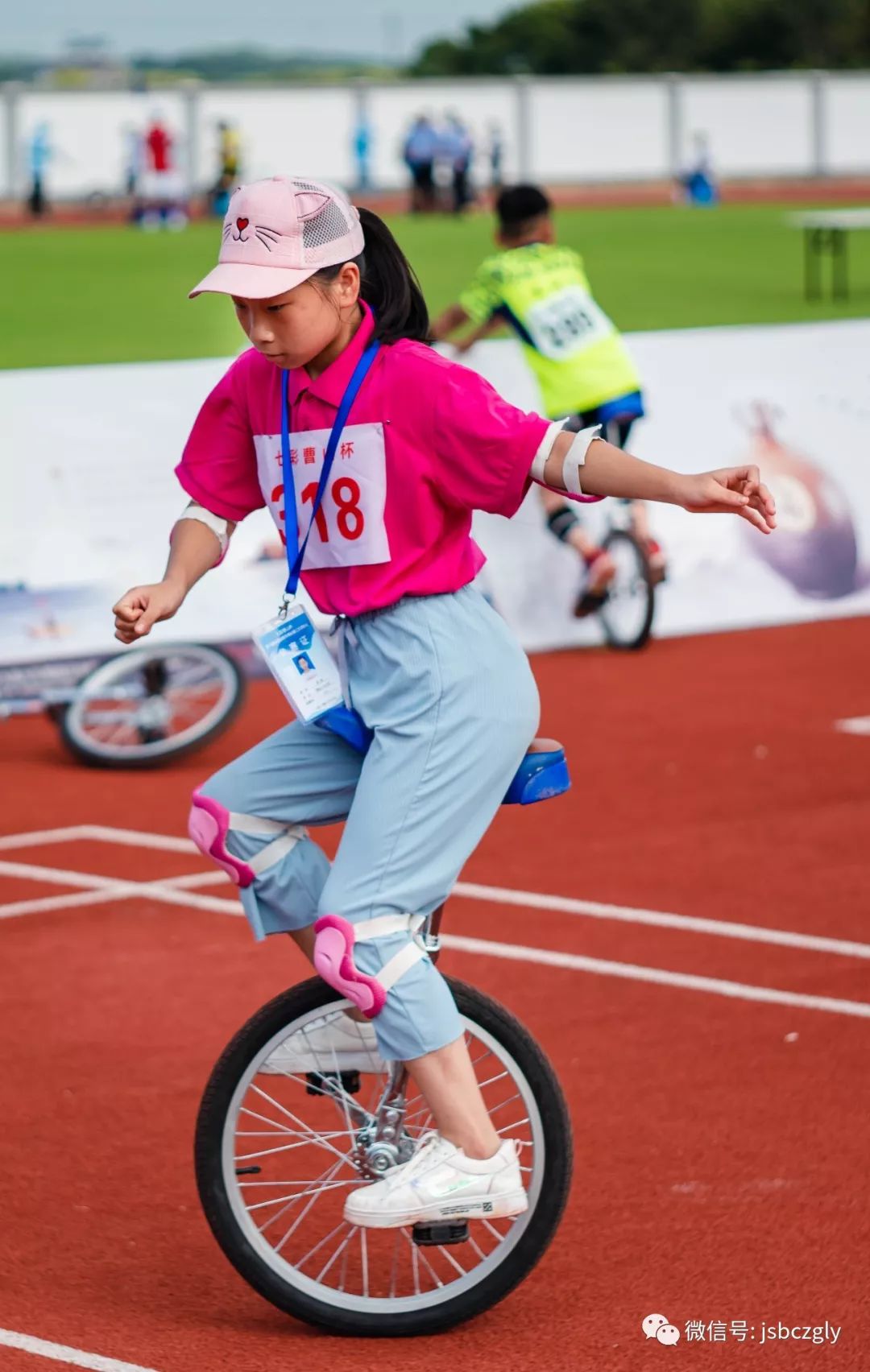 独轮车:不是杂耍,是竞技_运动