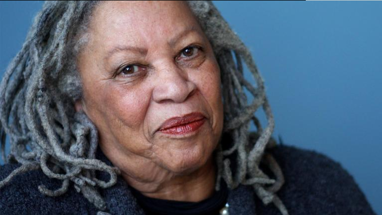 8月6日,諾貝爾文學獎獲得者託妮· 莫里森(toni morrison)去世,這是她