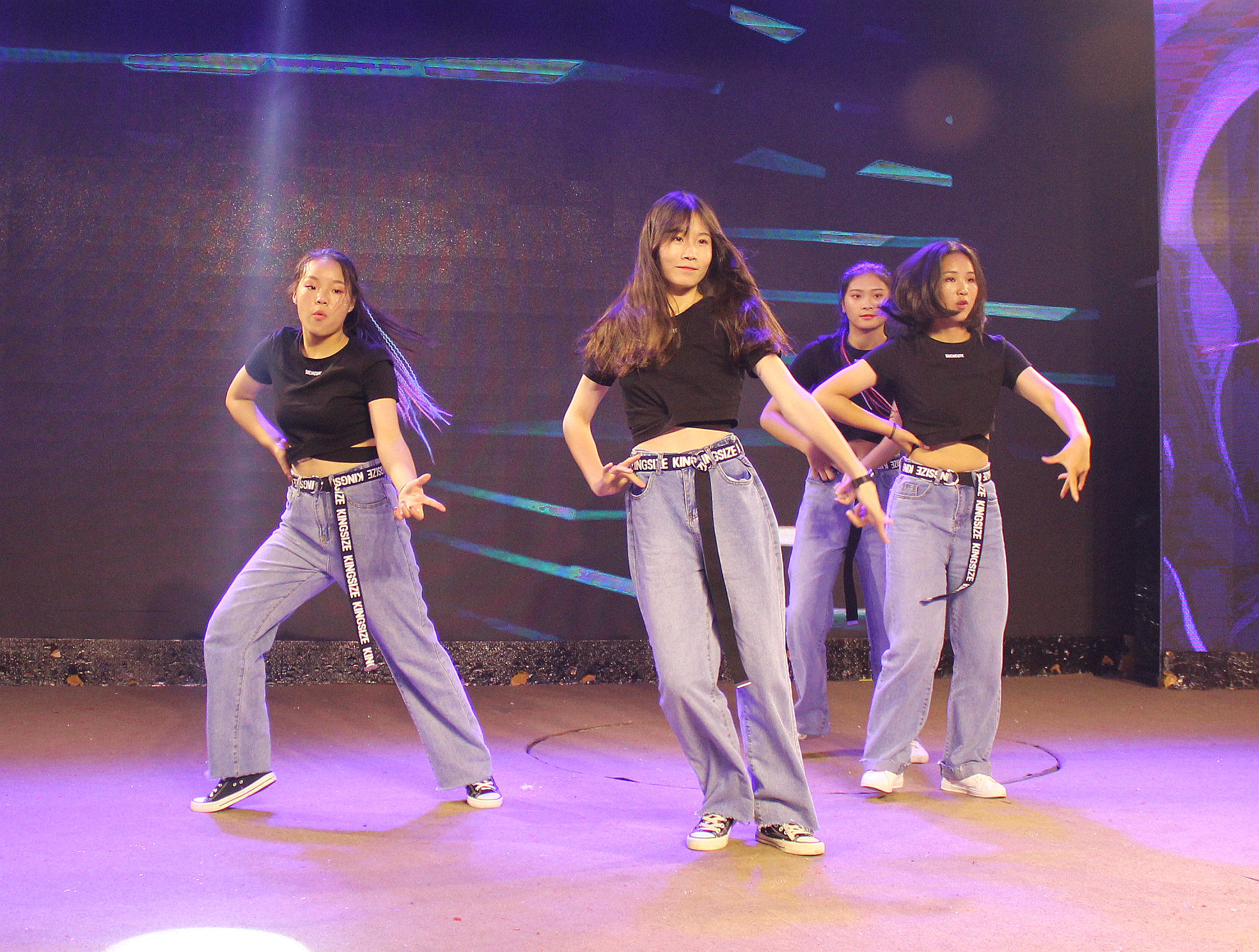 淮阳秀华艺术学校举行2019暑期舞蹈节目汇演活动_表演