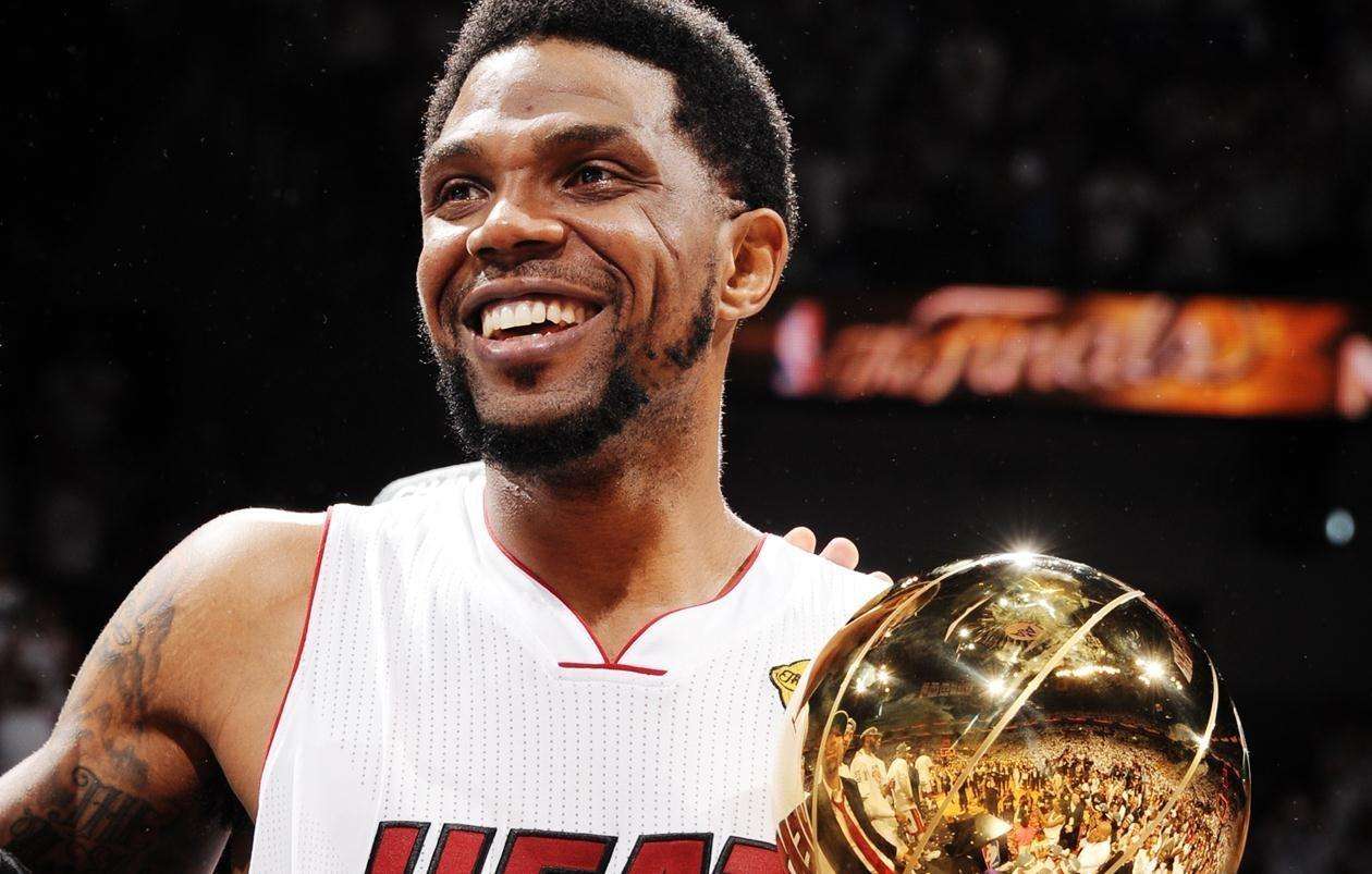 一人一城39岁哈斯勒姆续约热火继续破纪录黄金一代或仅剩三人