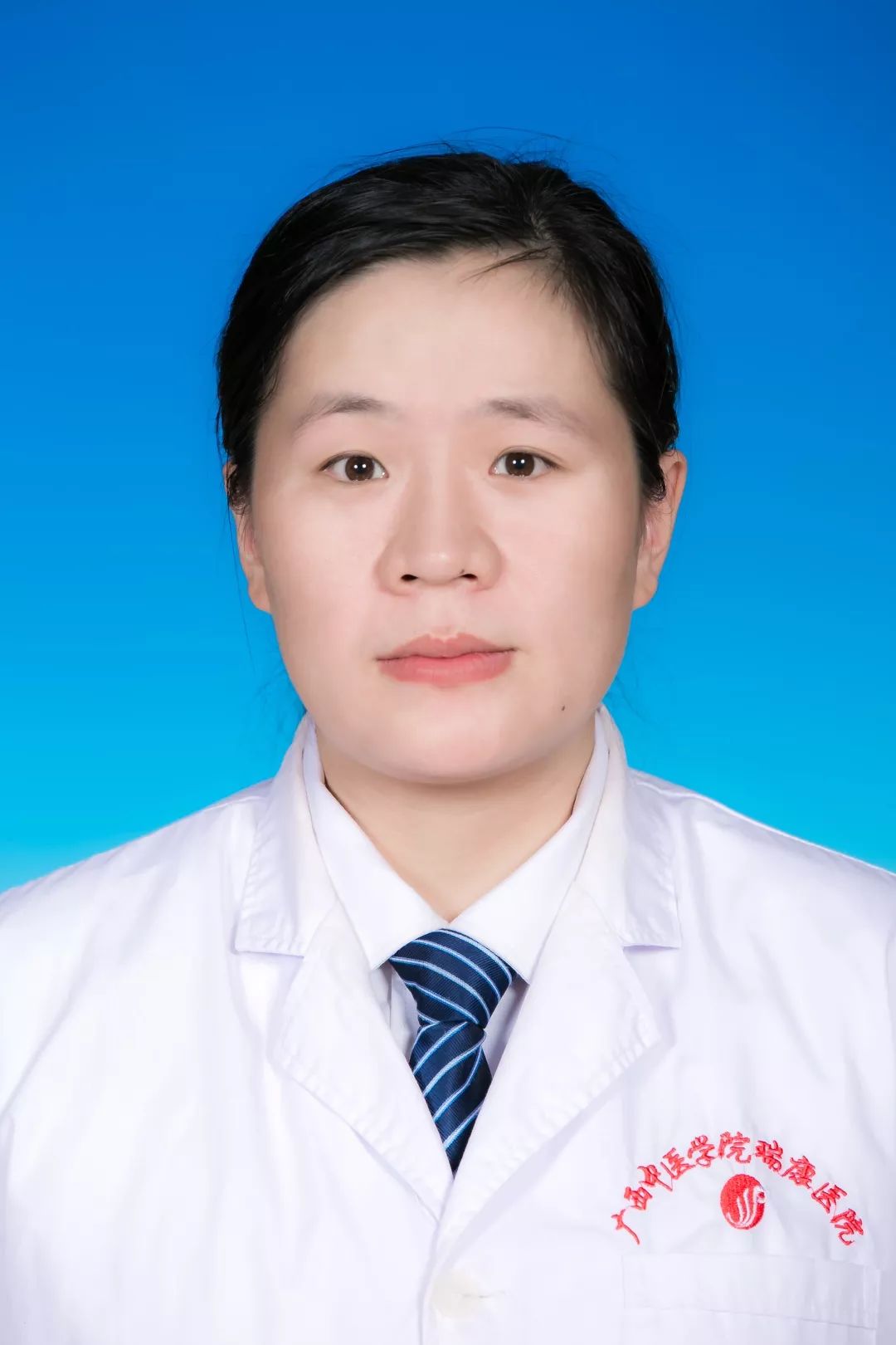 八桂庞氏毒病学术流派创始人庞宇舟教授国医堂出诊预告