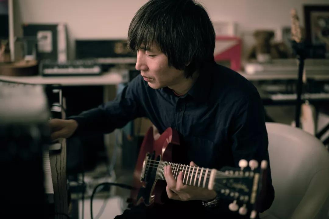 原创沉默隐士与焦虑中年专访大牌音乐制作人张亚东