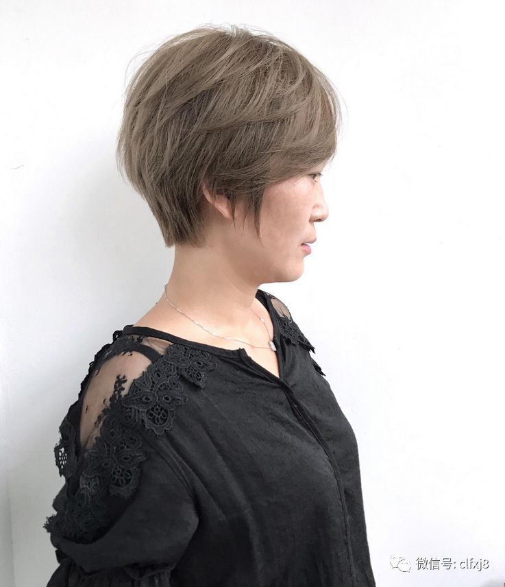 2019女生纹理烫发型推荐100款