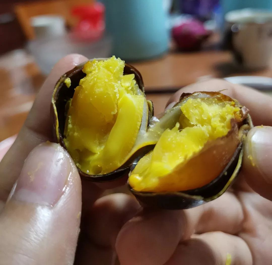 凤眼果也可以煲汤,煮糖水,做菜.