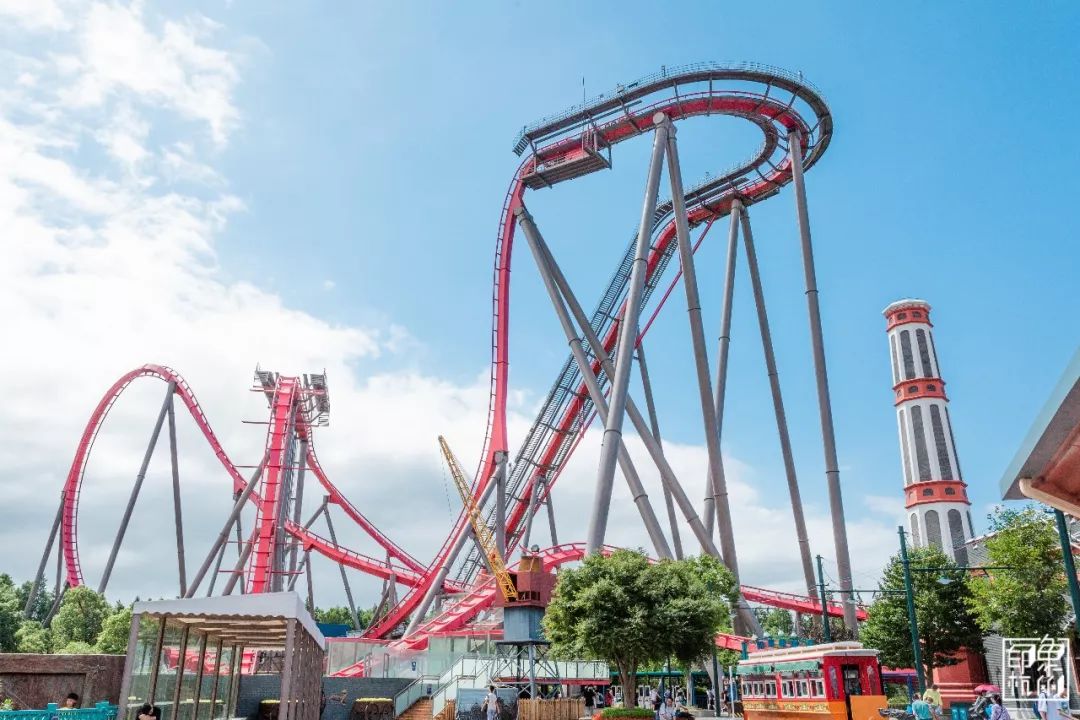 全温州人撑过37度连续高温天都靠ta们欢乐谷玛雅给你夏日清爽暴击新