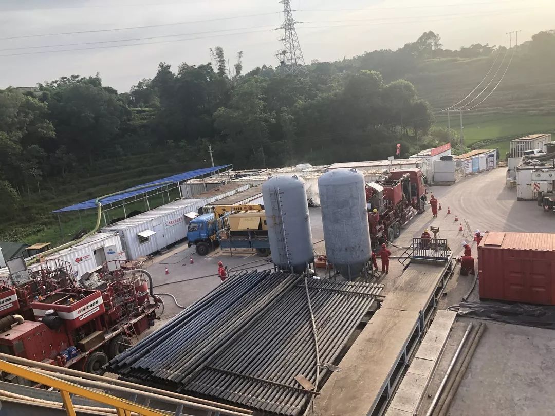 【每日关注】hb-1403固井队创造华北工程固井专业水泥浆密度最高施工