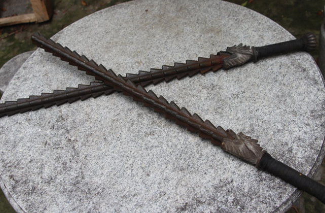 原创国产四棱锏有多牛美国人做了实验结果观众看呆