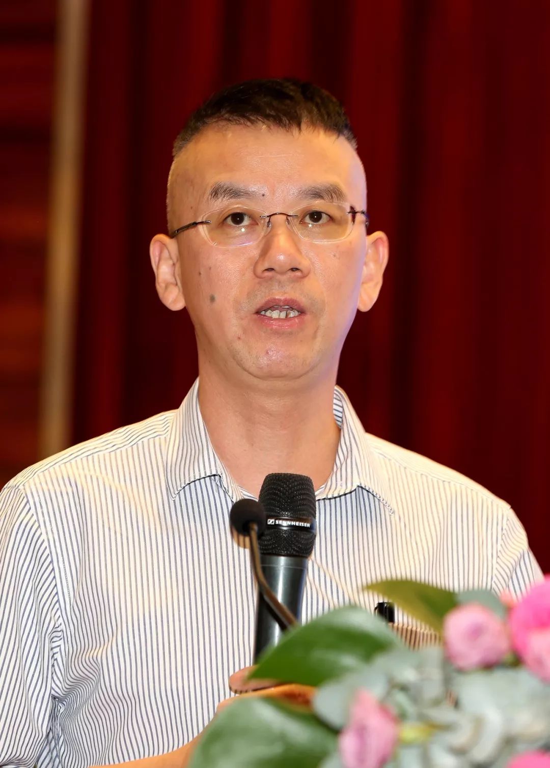 经营 推动管理升级丨三花控股集团2019上半年度经营管理大会_张亚波