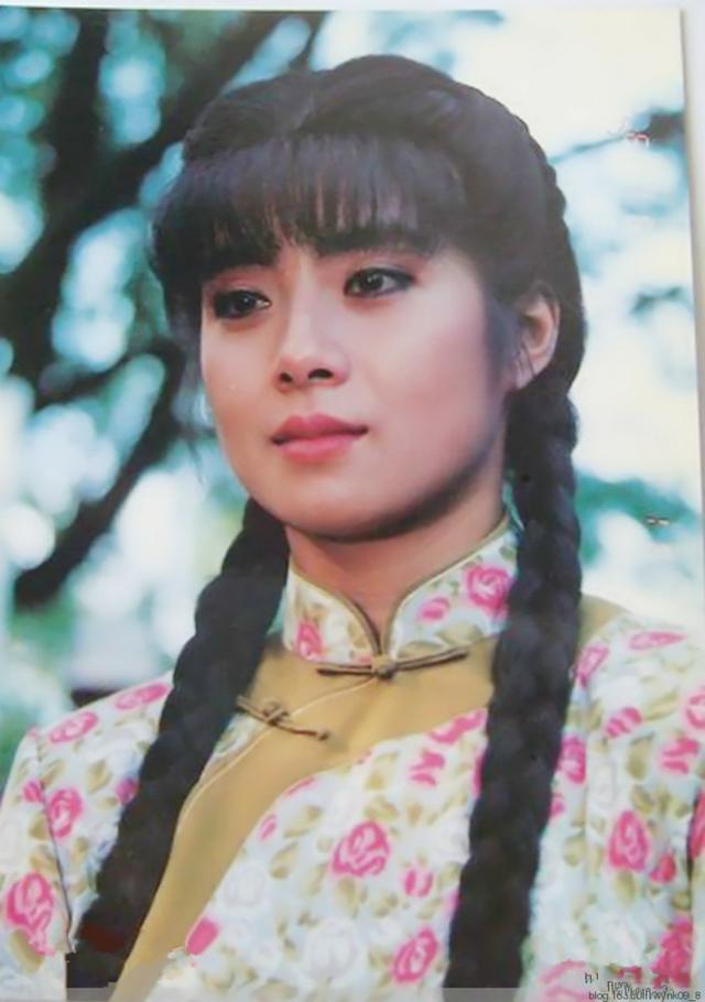 曾惊艳荧幕的琼瑶女郎,她是《青青河边草》女主,你还记得吗?