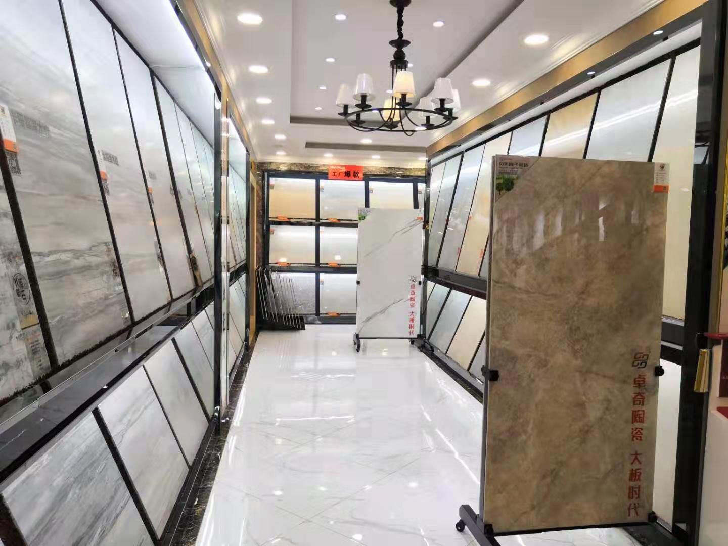 镀锌管批发市场动态：引领工业建筑新时代
