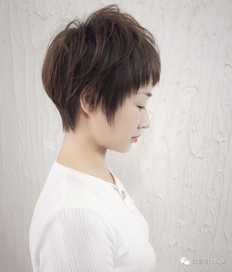 2019女生纹理烫发型推荐100款