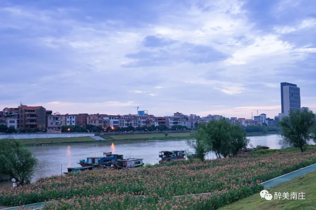 随手一拍是大片吉利河美景靓爆朋友圈