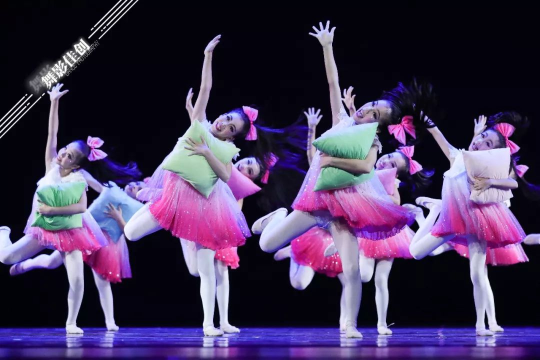 闵繁华舞蹈工作室两个优秀舞蹈作品小荷风采大放异彩