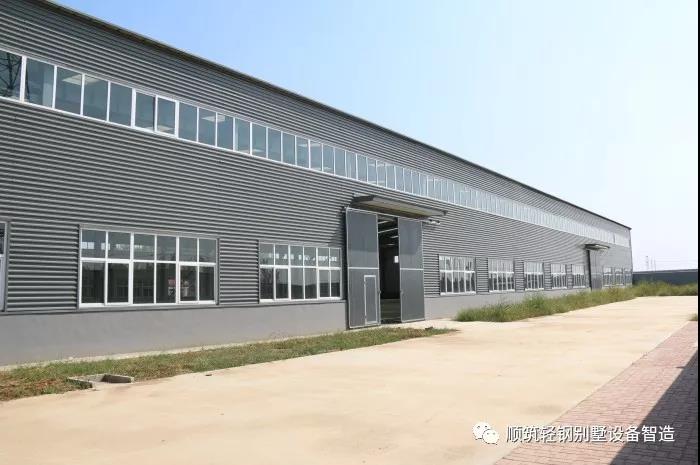 购买轻钢别墅龙骨生产设备投资建厂,预算详解_厂房