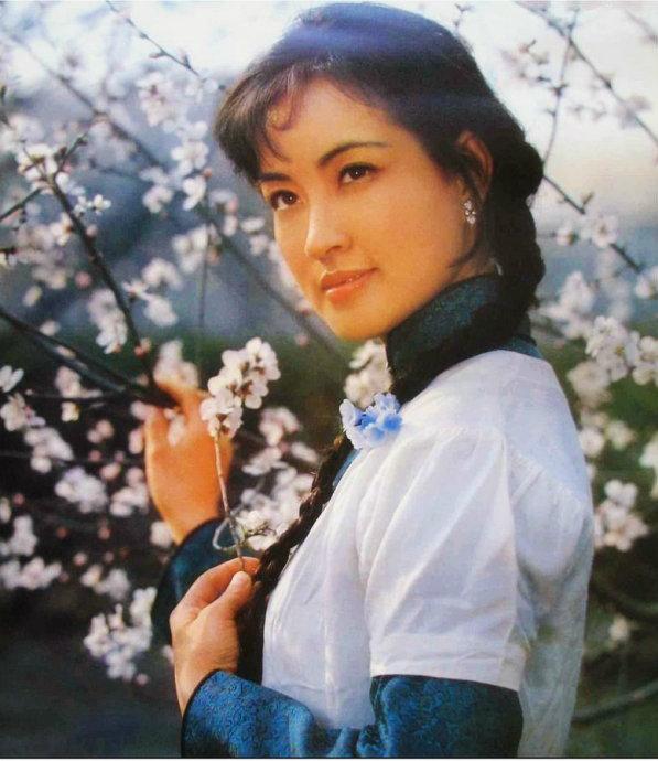 《城南旧事》张闽《红牡丹》姜黎黎《傲蕾 一兰》张玉红《春苗》