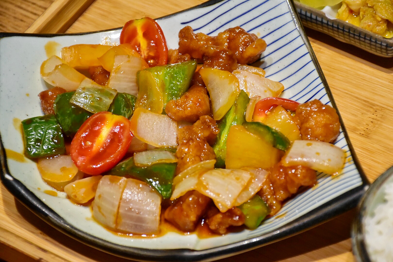 海南鸡饭,究竟是哪里的菜系?为什么新加坡称之为"国食"?_套餐