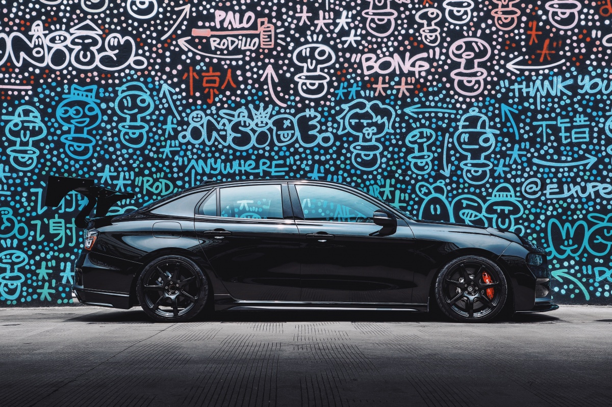 领克03刚上市苦于没改装方案这台黑武士03绝对值得一看