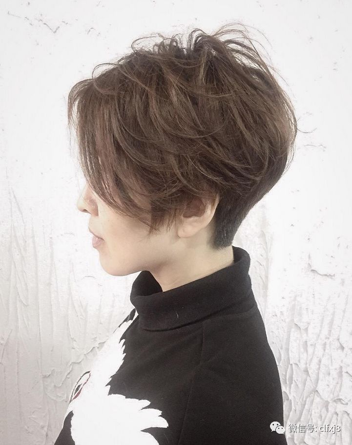 2019女生纹理烫发型推荐100款