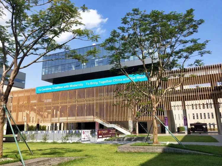 新生家长 | 港中大 (深圳) 之书院篇_逸夫书院