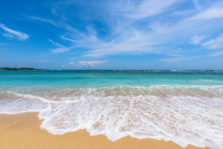 8月超适合避暑的20个目的地奉上!_美景