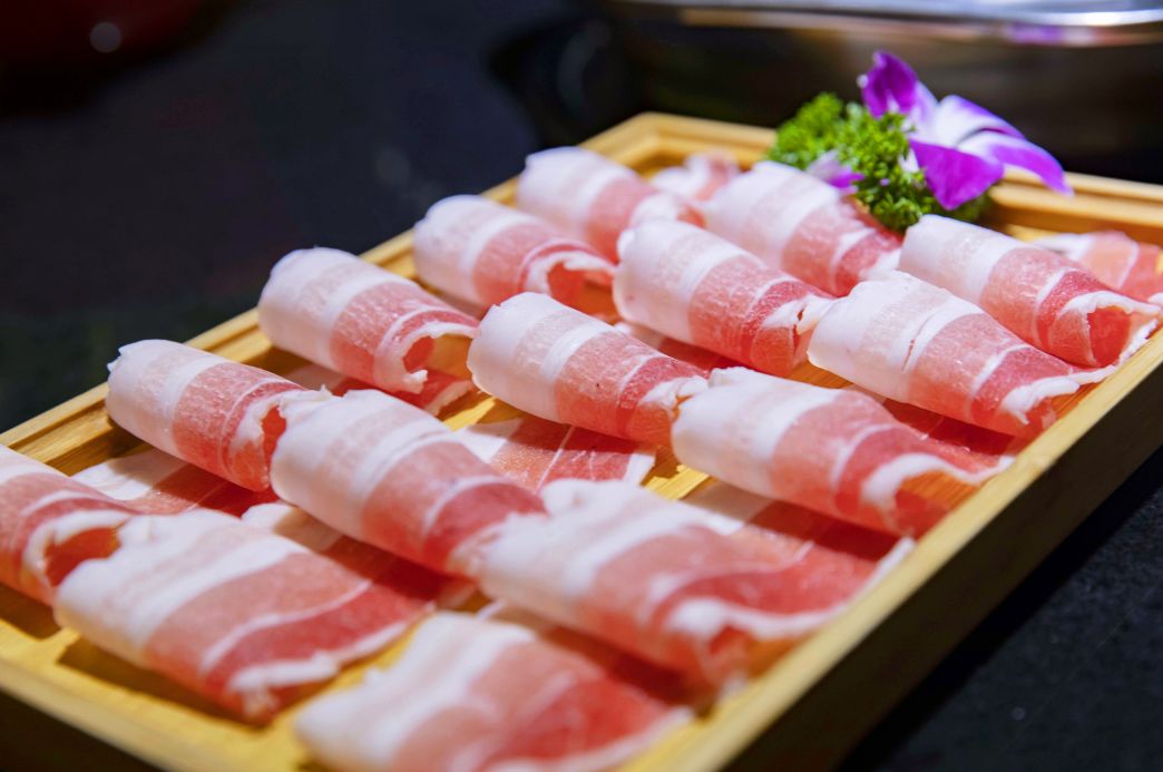 0699抢330元牛莽莽34人火锅套餐牛蛙相间肥牛五花肉乌鸡卷五荤五素