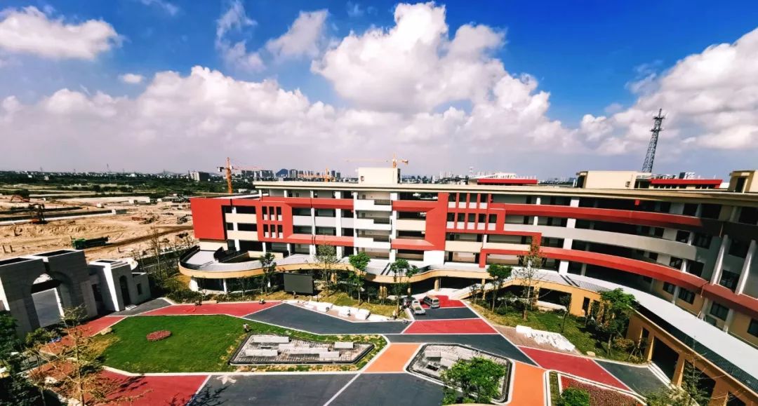 通知再上9天班钱塘新区人集体放假了