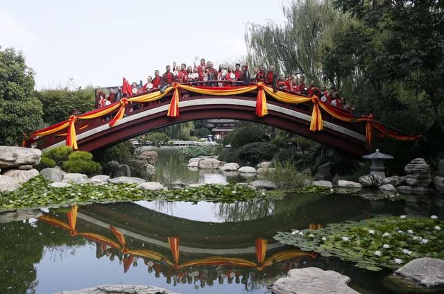 这场23万人观看的婚礼让你梦回唐朝_华清宫