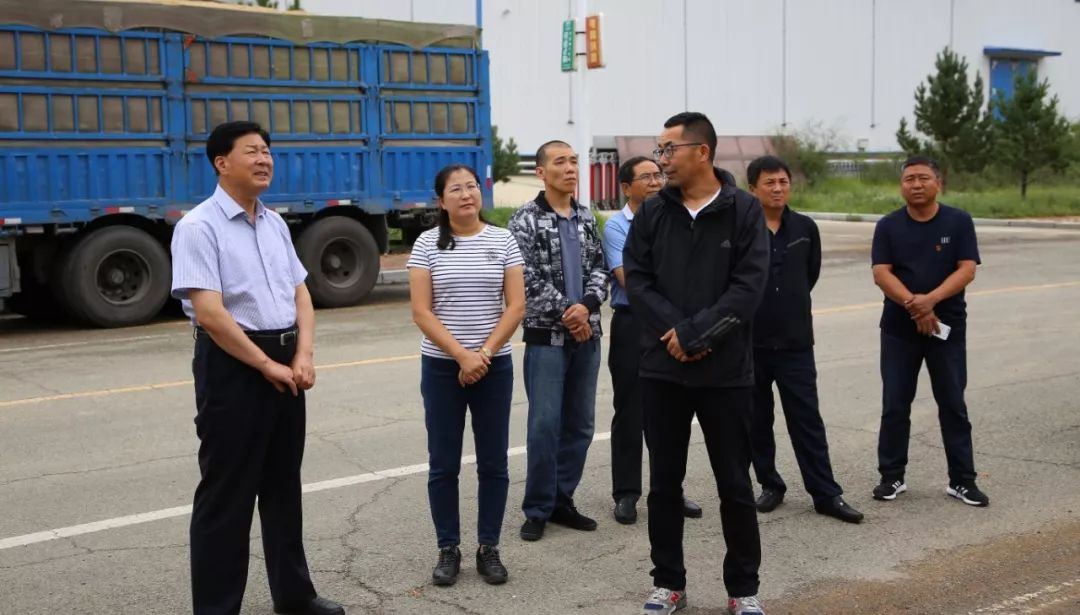 盟人大工委党组成员,副主任张双泉到扎旗开展专题调研