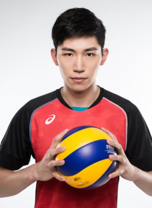 陈龙海,饶书涵,张哲嘉,彭世坤;接应:江川,王径一;二传:于垚辰,詹国俊