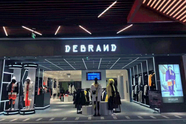 是champion旗舰店,sacai,n°21,ami等国际潮牌在中国内地首店的落户地