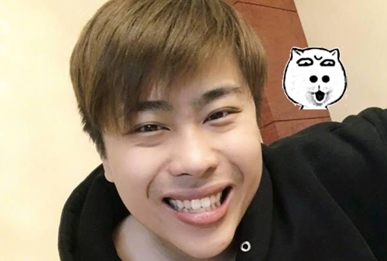 uu受到cj展会影响,半夜晒照穿吊带宣泄不满,卢本伟不管管?