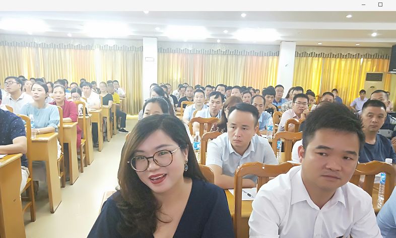 于都县创业者联合会《团队精神与团队管理》讲座在县委党校举行