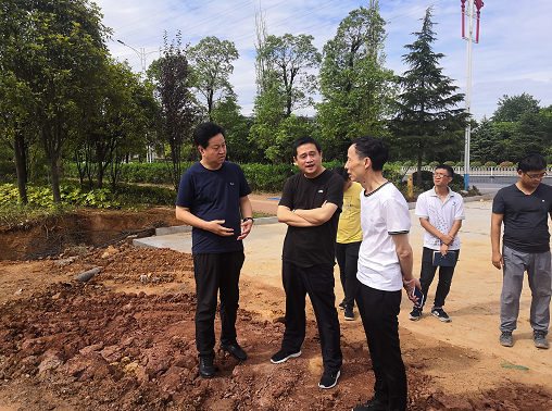 管委会雷强副主任带队考察廊坊润泽国际信息港和衡阳工惠驿家项目简讯