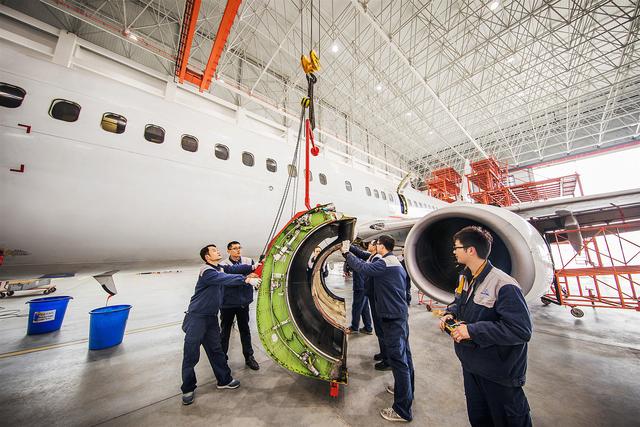 鄂州职业大学航空工程学院,圆你一个飞天梦