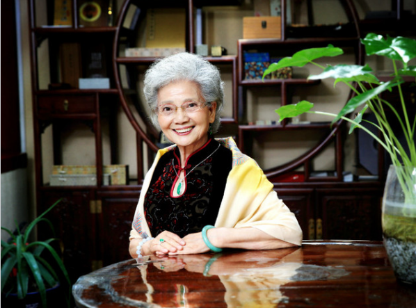 能从20岁戴到80岁的珠宝,你的首饰盒里有吗?