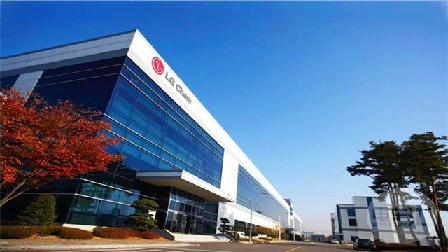 lgd广州工厂为何有钱不赚?为企业提供半成品形式oled面板