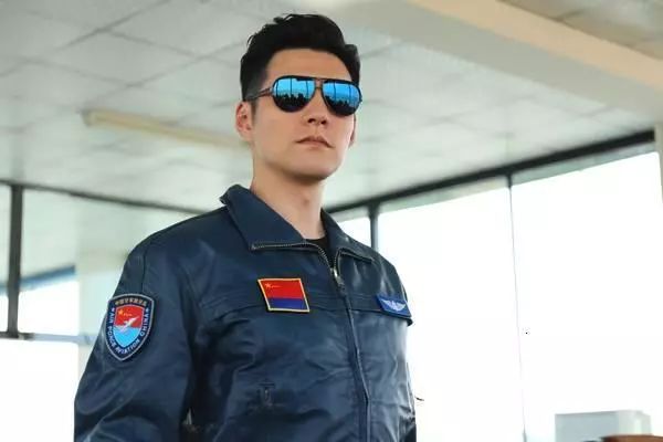 主演:严屹宽 / 范世錡 / 孙铱 / 李墨之 / 杨仕泽编剧:李正虎 / 张