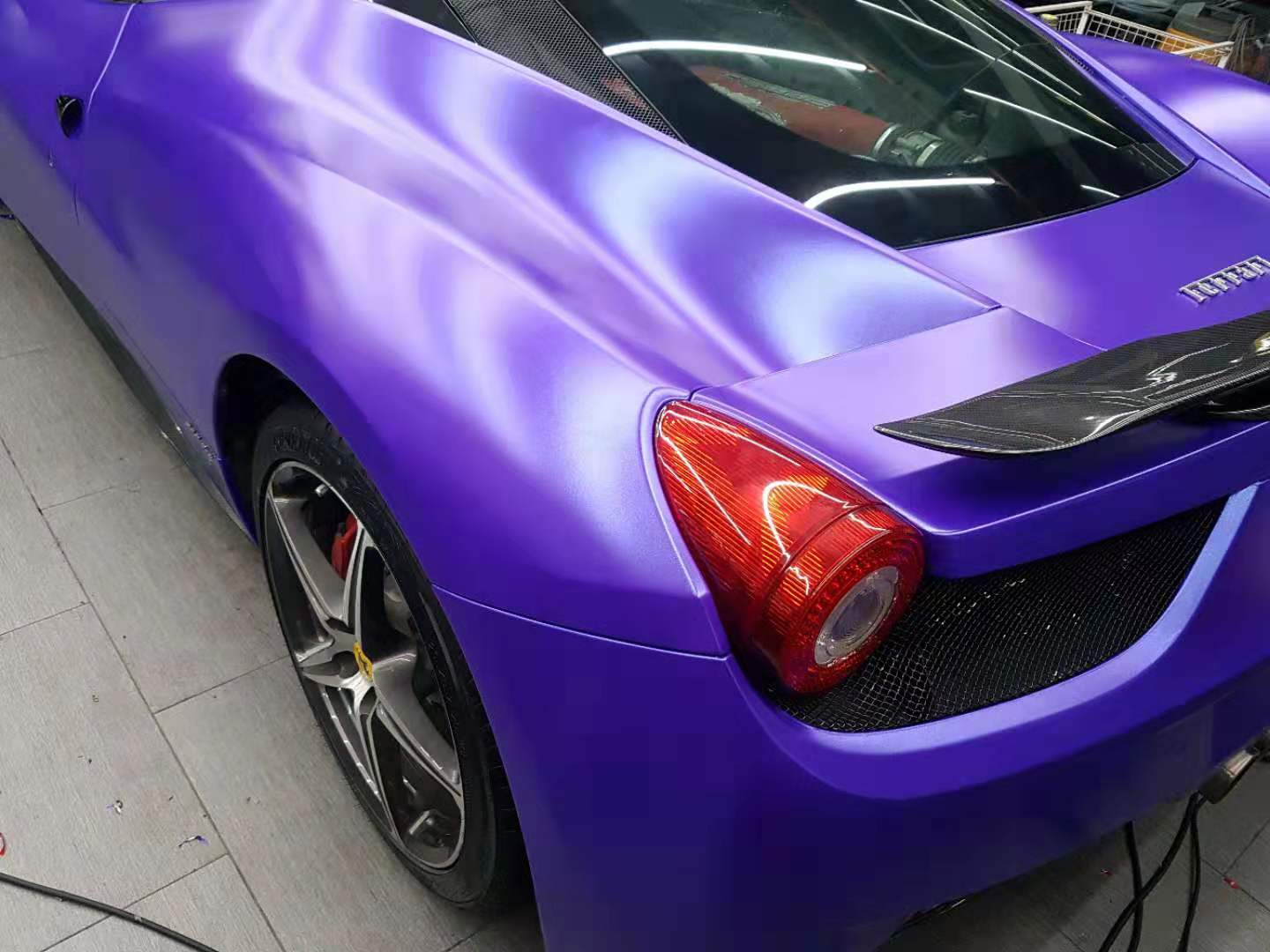 法拉利458改色贴膜电光紫