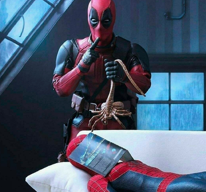 原创死侍恶搞超级英雄蝙蝠侠气的说不出话蜘蛛侠都被玩儿坏了