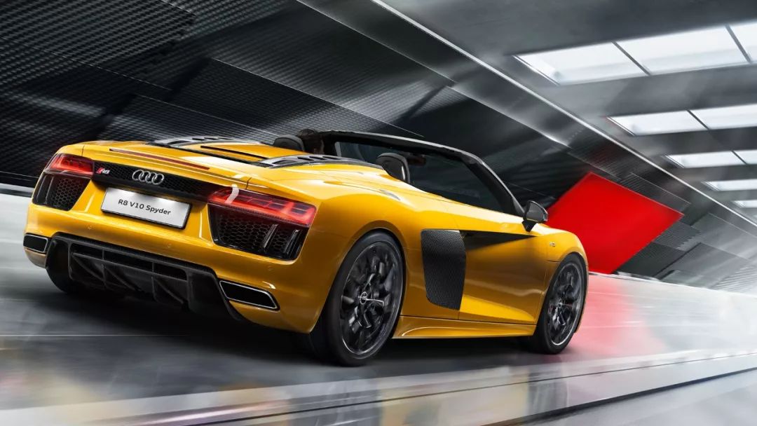 超跑聚集速度不设限狂欢无极限魅力无限,竟擎驰骋创意展车电音dj靓丽