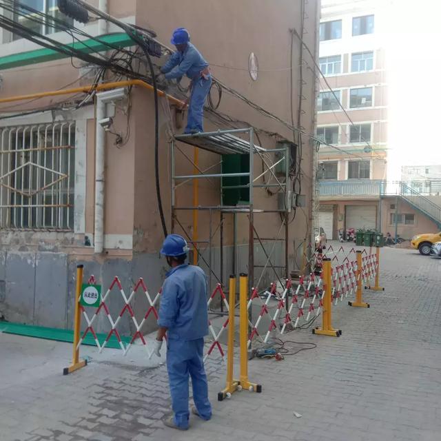 告别空中蛛网这10个小区正在进行电力改造有你家吗
