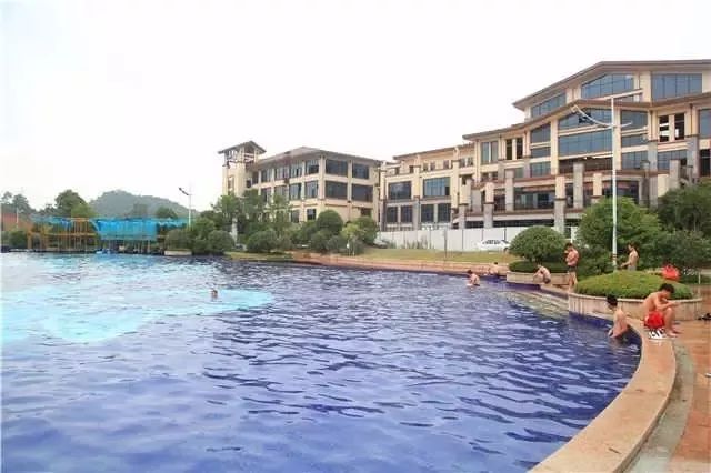 4228888转82205地址:康富北路2号华天大酒店恒温游泳馆13755084266陈