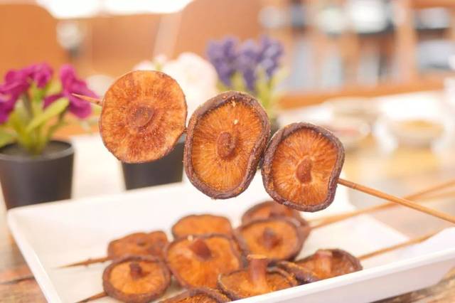 烧烤黑科技?"珀斯一串"放大招!一秒就入魂,越吃越上瘾!(内含⑧折福利)