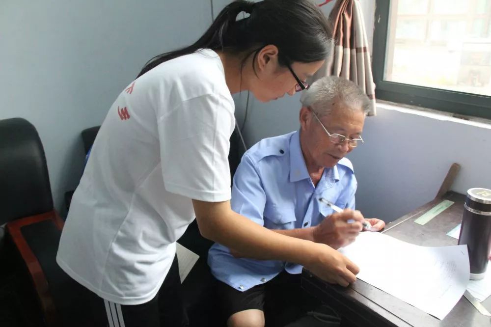 光阴有脚当珍惜,书田无税应勤耕