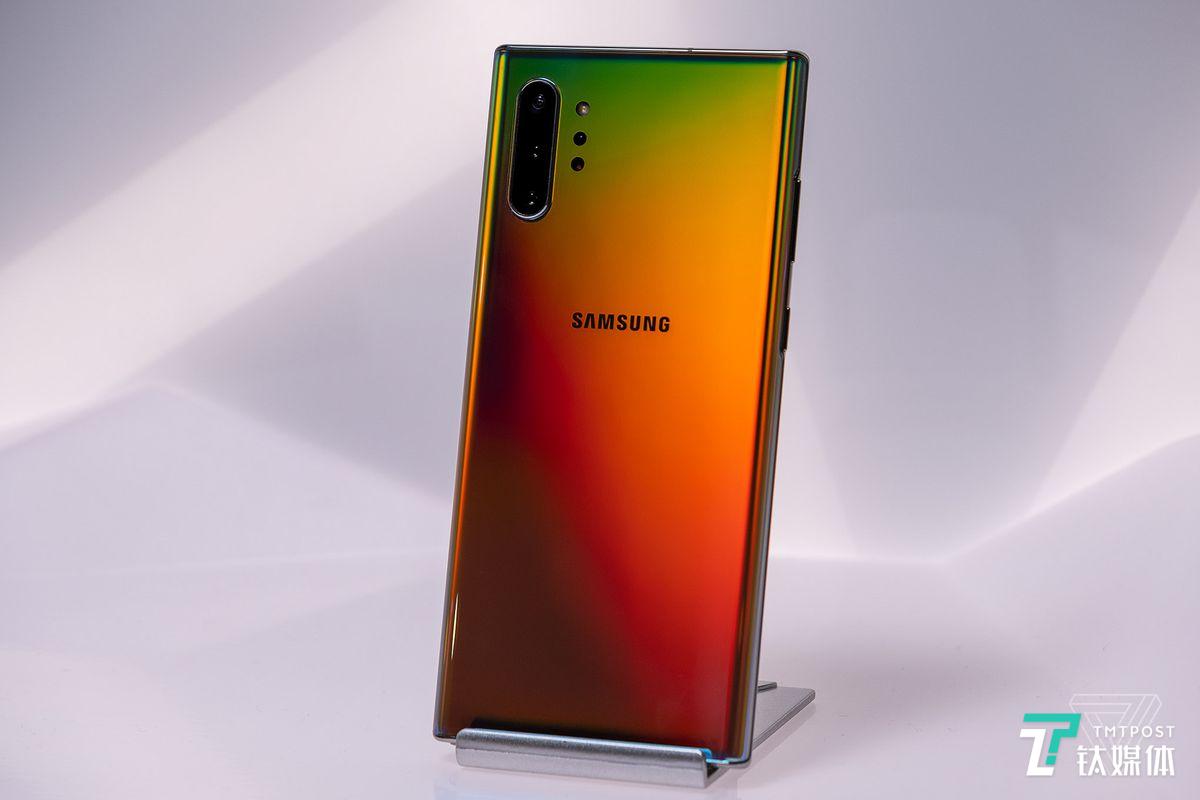 一大一小两款三星galaxynote10支持5gspen成魔法棒