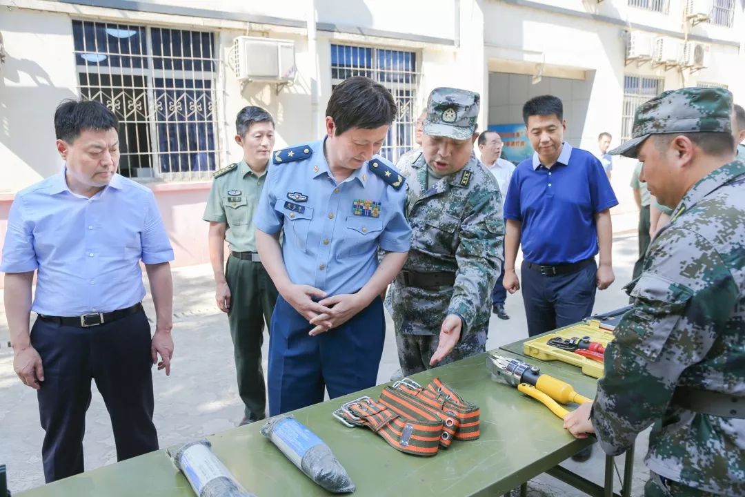 省委常委,省軍區司令員楊志斌來未央調研國防動員工作