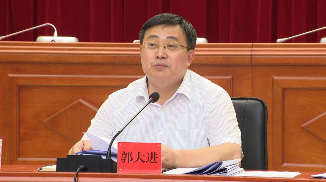 陈真永,赵长胜,邓浩全,吴静,苏建宏,田渊,段登位,杨建军等出席会议.