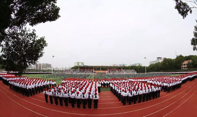 原創鄂州職業大學今天我要給你點顏色瞧瞧