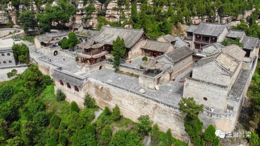 龙城太原580余名游客赴约大美离石